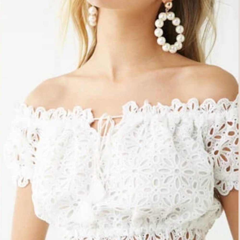 Forever 21 Floral Off-the-Shoulder Crop Top White